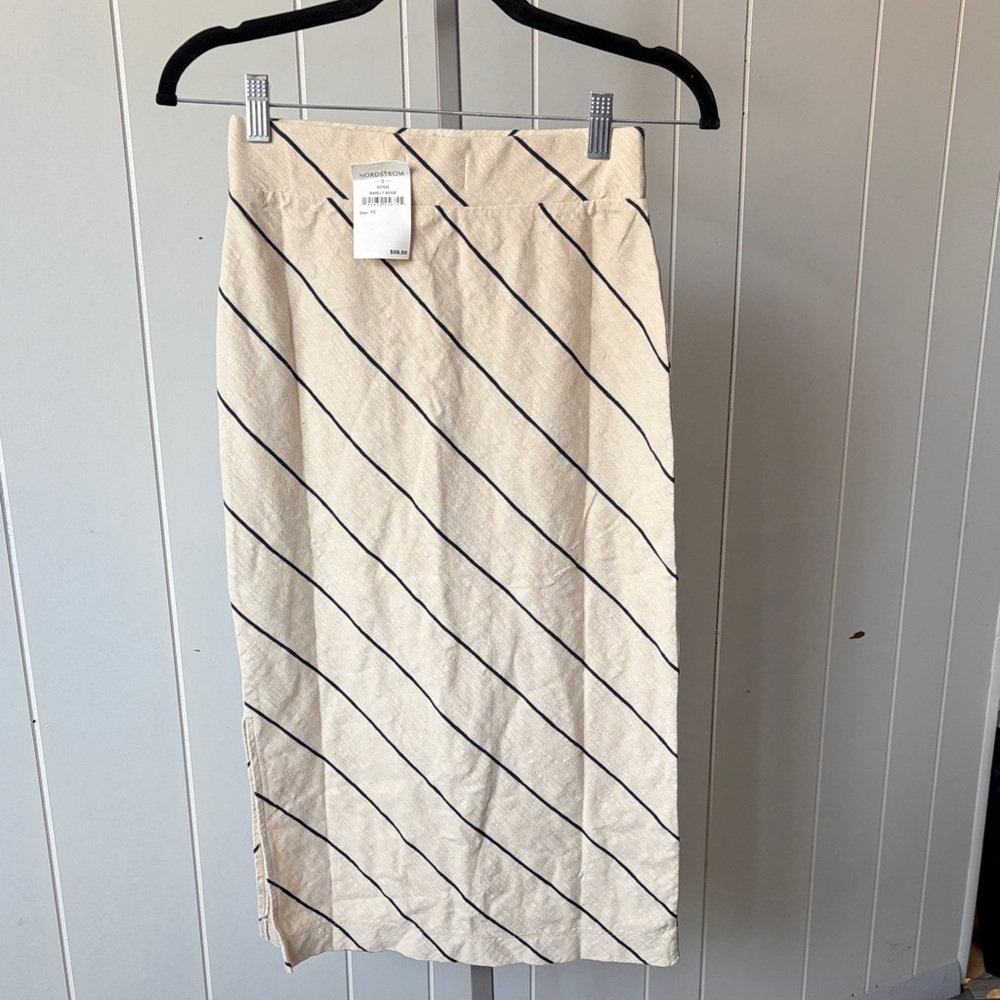 Nordstrom Lou and Grey Cream Pencil Skirt with Black Stripes